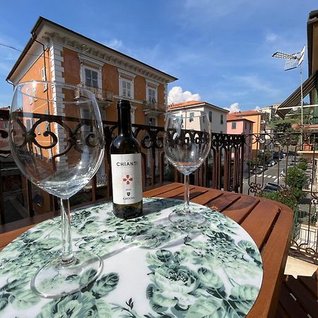 Ca Nell'Umbertino - A 150 Mt Dalla Stazione La Spezia Exterior foto